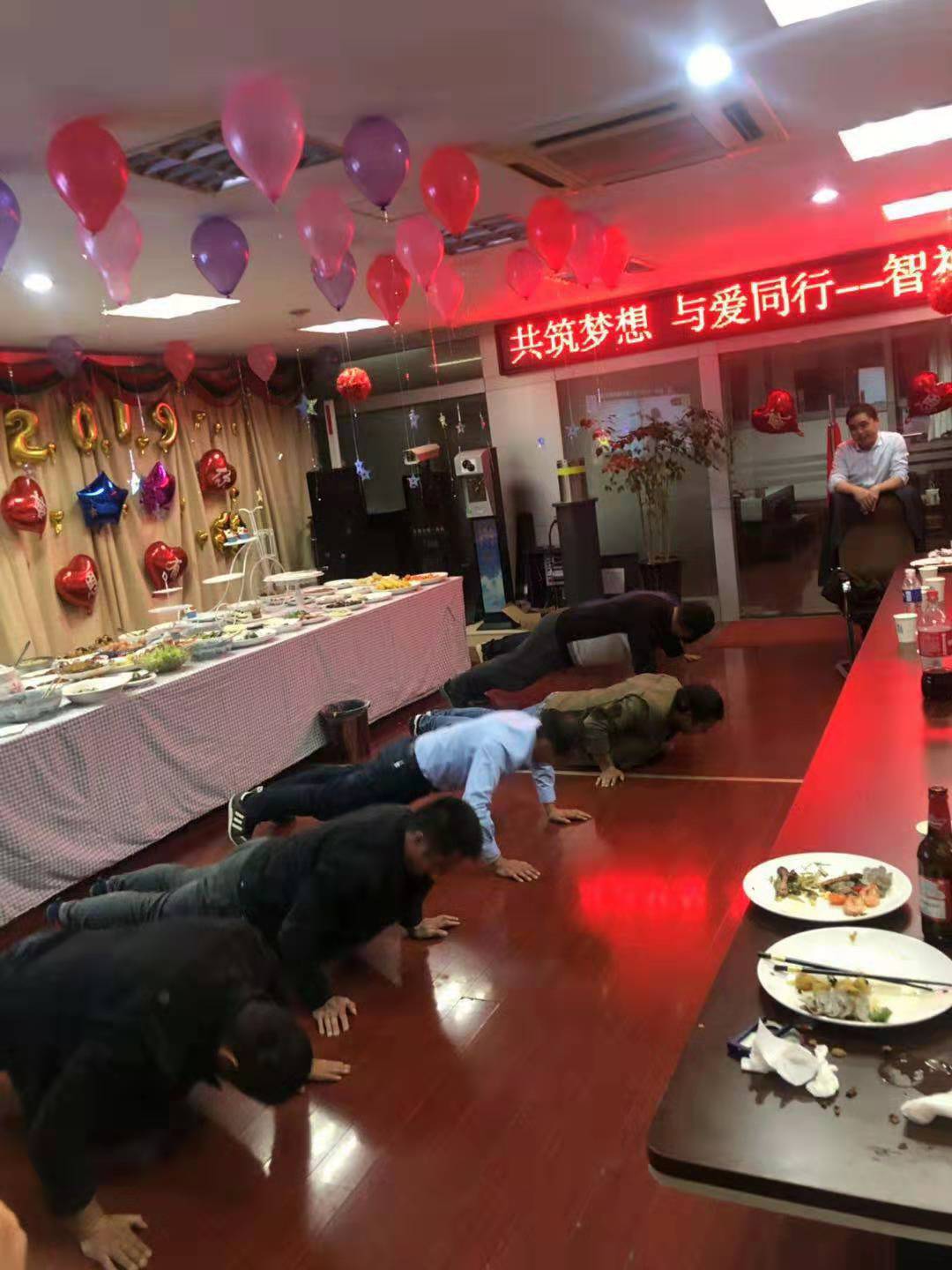 图片关键词
